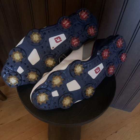 Mens' Golf shoe FJ *FootJoy*  (Size 10.5) - Picture 2 of 8